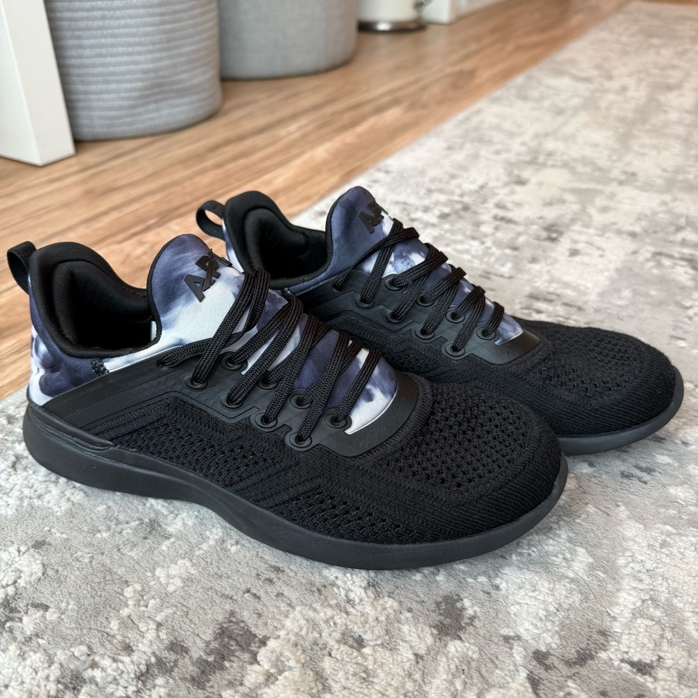 APL Women’s Techloom Tracer